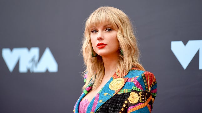 Image from article titled Taylor Swift's Most Convincing Conspiracy Theories